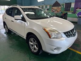 2011 NISSAN Rogue
