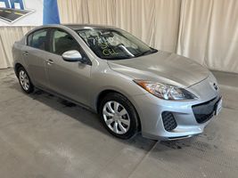 2013 Mazda MAZDA3