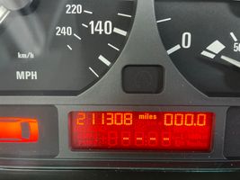 2005 BMW 3 Series