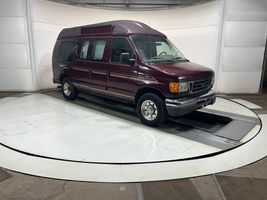 2004 Ford E250 Vans