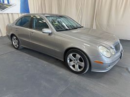 2005 Mercedes-Benz E-Class