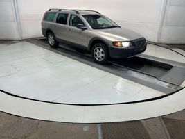 2004 Volvo XC70