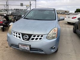 2013 NISSAN Rogue
