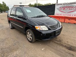 2000 Mazda MPV