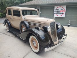 1934 Buick Sedan
