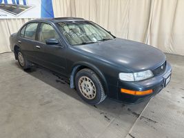1995 NISSAN MAXIMA