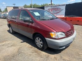 2001 Toyota Sienna