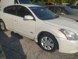 2010 NISSAN Altima