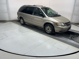 2002 Chrysler Town & Country