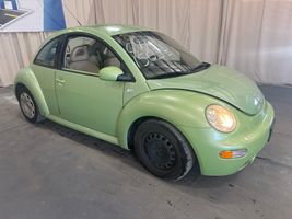 2002 VOLKSWAGEN New Beetle