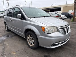 2012 Chrysler Town & Country