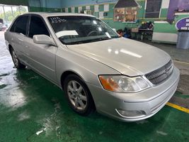 2000 Toyota Avalon