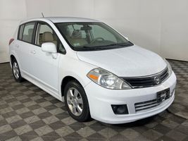 2011 NISSAN Versa