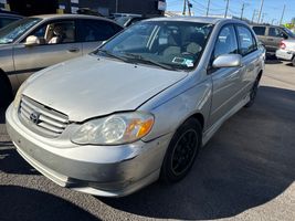 2004 Toyota COROLLA