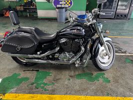 2001 Honda VT1100C2 (SHADOW SABRE)