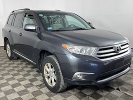 2013 Toyota HIGHLANDER