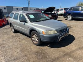 2005 Volvo XC70