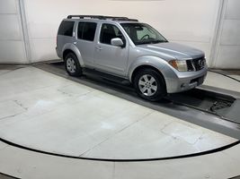2006 NISSAN Pathfinder