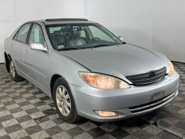 2004 Toyota Camry
