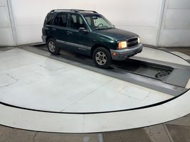 2004 Chevrolet Tracker