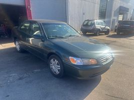 2000 Toyota Camry