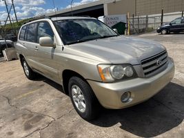2002 Toyota HIGHLANDER