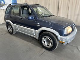 2000 Suzuki Grand Vitara