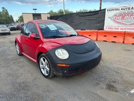 2006 VOLKSWAGEN New Beetle