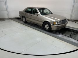 2000 Mercedes-Benz C-Class