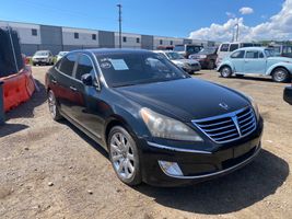 2013 Hyundai Equus