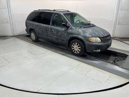 2002 Chrysler Town & Country