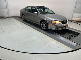 2001 NISSAN MAXIMA