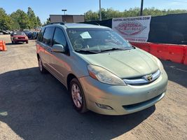 2006 Toyota Sienna
