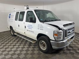2014 Ford E250 Vans