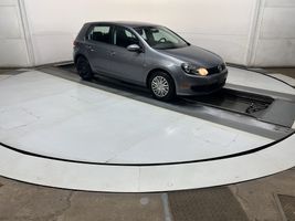 2010 VOLKSWAGEN Golf