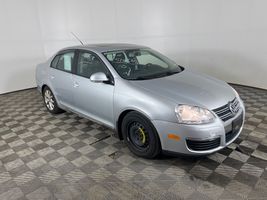 2010 VOLKSWAGEN JETTA