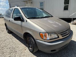 2001 Toyota Sienna