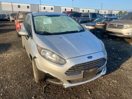 2014 Ford FIESTA