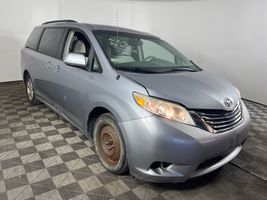 2012 Toyota Sienna