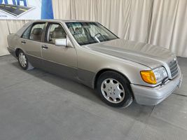 1994 Mercedes-Benz S-Class