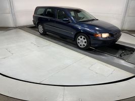 2004 Volvo V70