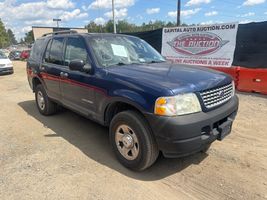 2004 Ford Explorer
