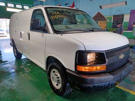2013 Chevrolet G2500 Vans