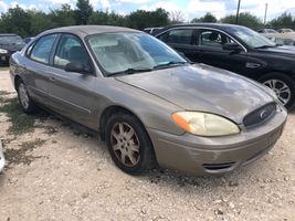 2006 Ford Taurus