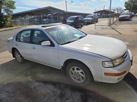 1997 NISSAN MAXIMA