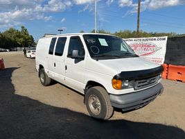 2006 Ford E250 Vans