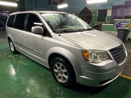 2010 Chrysler Town & Country