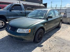 1999 VOLKSWAGEN Passat