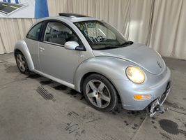 2001 VOLKSWAGEN New Beetle