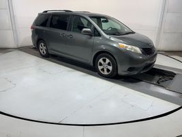 2011 Toyota Sienna